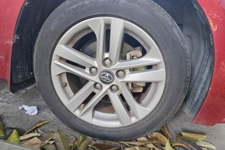 Used Toyota Levin 2019 185T CVT Luxury Edition China VI Standard Right Front Wheel Hub