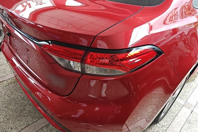 Used Toyota Levin 2019 185T CVT Luxury Edition China VI Standard Right Rear Taillight