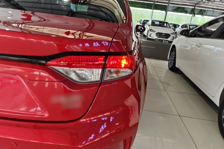 Used Toyota Levin 2019 185T CVT Luxury Edition China VI Standard Right Rear Taillight