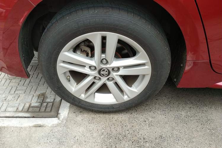 Used Toyota Levin 2019 185T CVT Luxury Edition China VI Standard Right Rear Wheel Hub