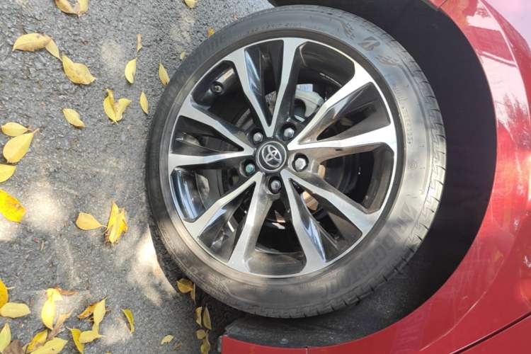 Used Toyota Levin 2019 185T CVT Sport Edition China VI Standard Right Rear Wheel Hub
