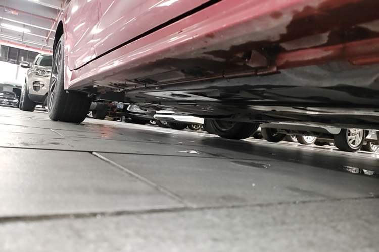 Used Toyota Levin 2019 185T CVT Sport Edition China VI Standard Right Side Sill
