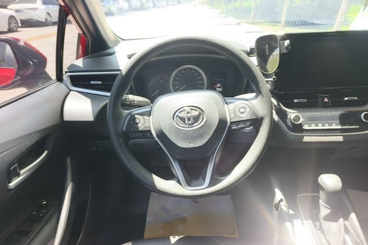 Used Toyota Levin 2019 185T CVT Sport Edition China VI Standard Steering Wheel