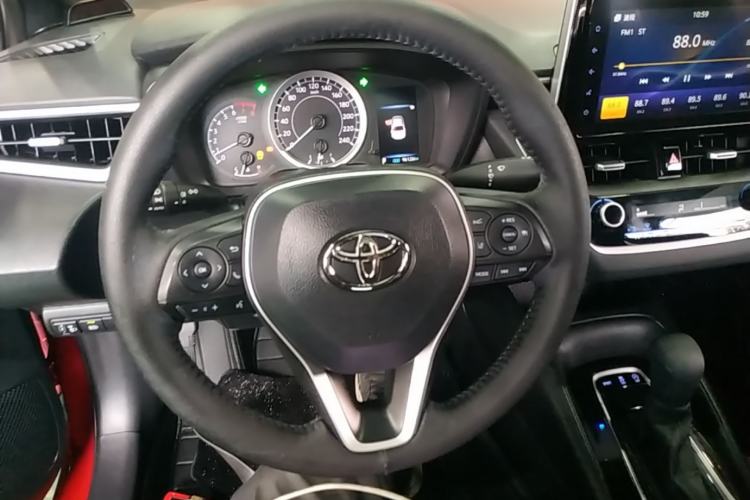 Used Toyota Levin 2019 185T CVT Luxury Edition China VI Standard Steering Wheel