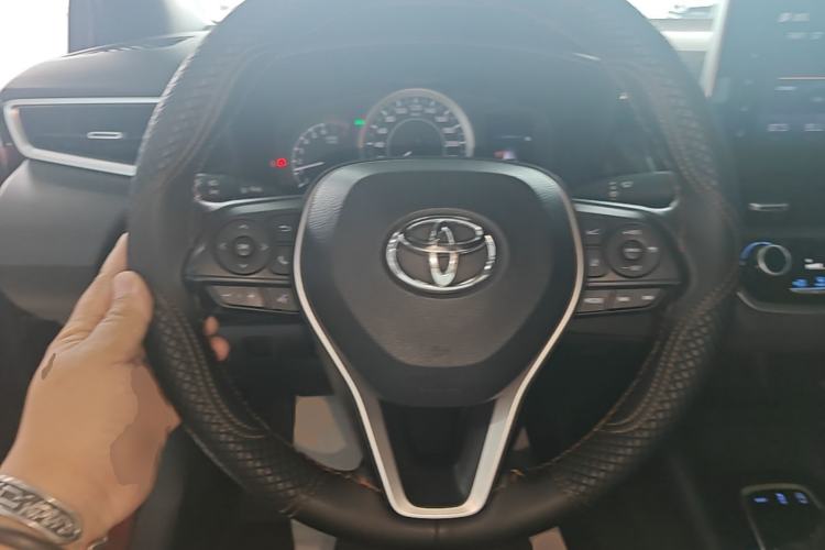Used Toyota Levin 2019 185T CVT Luxury Edition China V Standard Steering Wheel