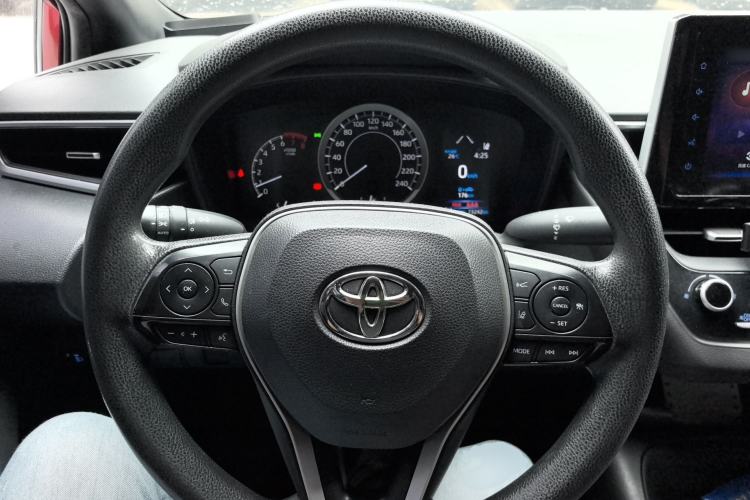 Used Toyota Levin 2019 185T CVT Luxury Edition China VI Standard Steering Wheel