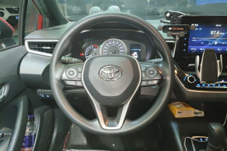 Used Toyota Levin 2019 185T CVT Luxury Edition China VI Standard Steering Wheel