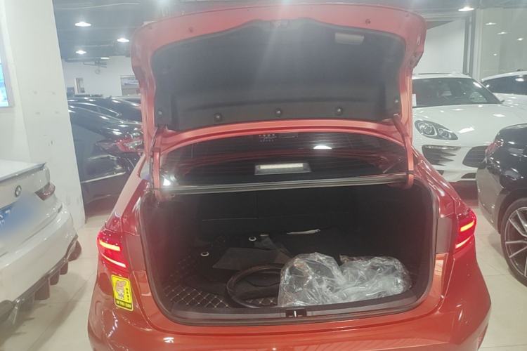 Used Toyota Levin 2019 185T CVT Sport Edition China VI Standard Trunk
