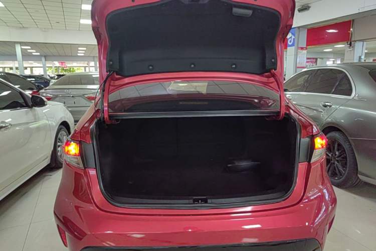 Used Toyota Levin 2019 185T CVT Luxury Edition China VI Standard Trunk