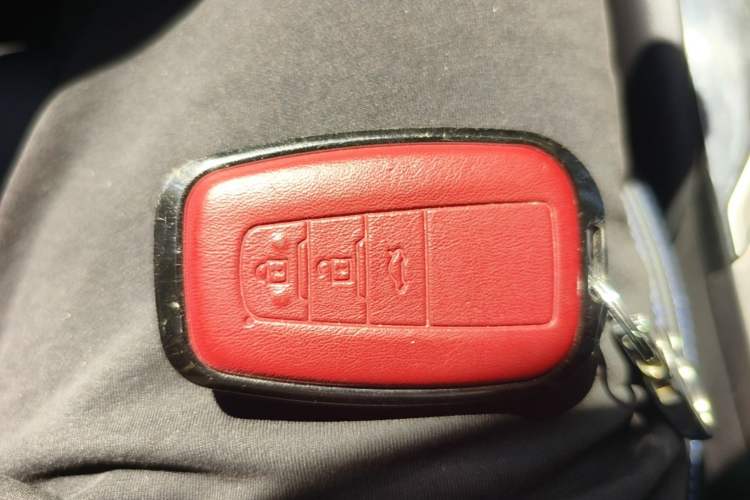 Used Toyota Levin 2019 185T CVT Sport Edition China VI Standard Vehicle Key