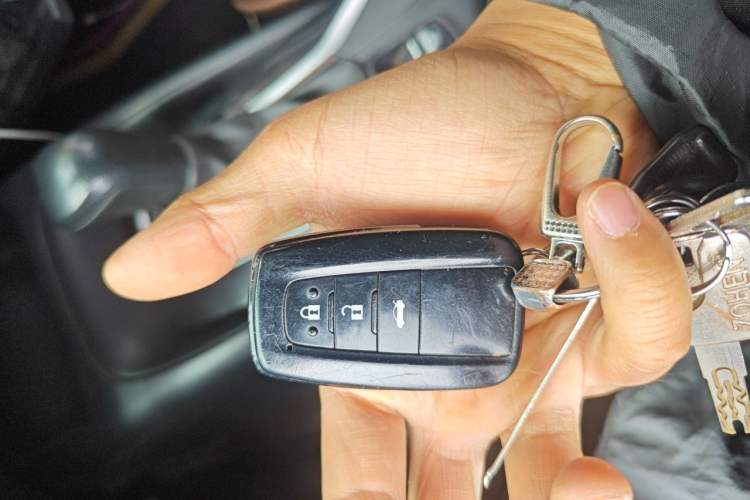 Used Toyota Levin 2019 185T CVT Luxury Edition China VI Standard Vehicle Key