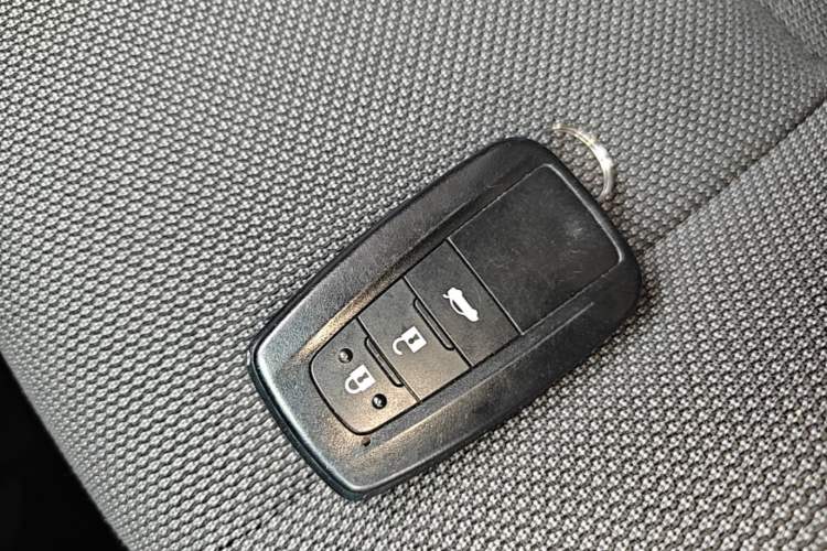 Used Toyota Levin 2019 185T CVT Luxury Edition China VI Standard Vehicle Key