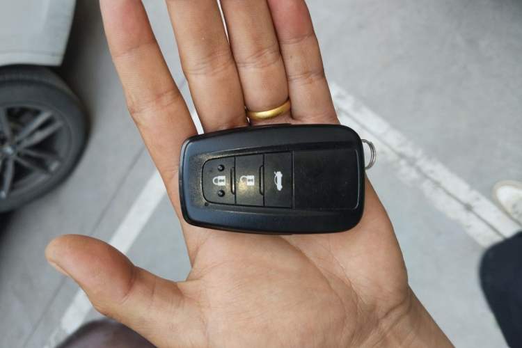 Used Toyota Levin 2019 185T CVT Sport Edition China V Standard Vehicle Key