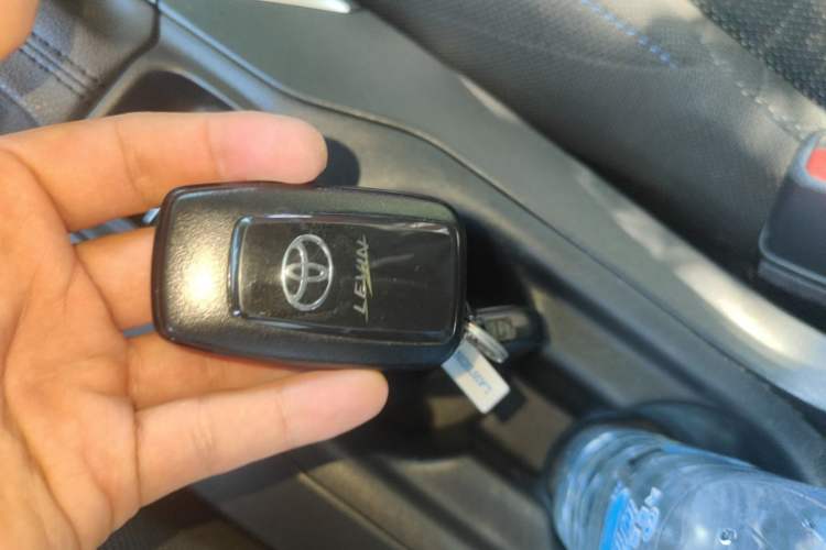 Used Toyota Levin 2019 185T CVT Sport Edition China VI Standard Vehicle Key