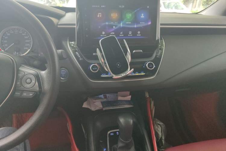 Used Toyota Levin 2019 Dual-Engine 1.8H E-CVT Sport Edition China VI Standard Audio And AC Panel