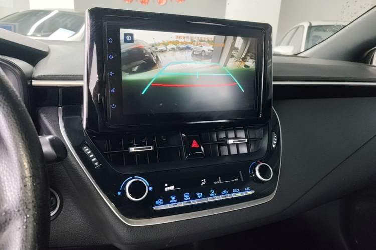 Used Toyota Levin 2019 185T CVT Luxury Edition China VI Standard Audio And AC Panel