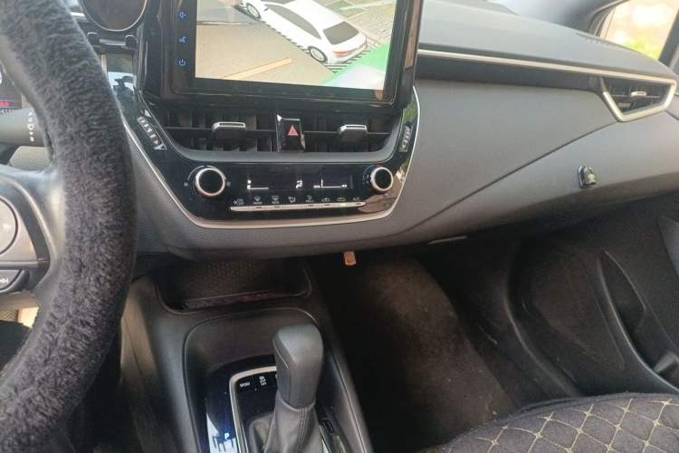 Used Toyota Levin 2019 185T CVT Luxury Edition China VI Standard Audio And AC Panel