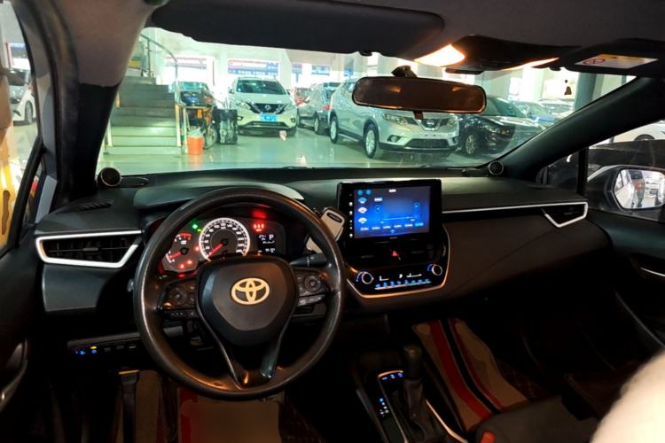 Used Toyota Levin 2019 185T CVT Entry-Level Version China VI Standard Center Console