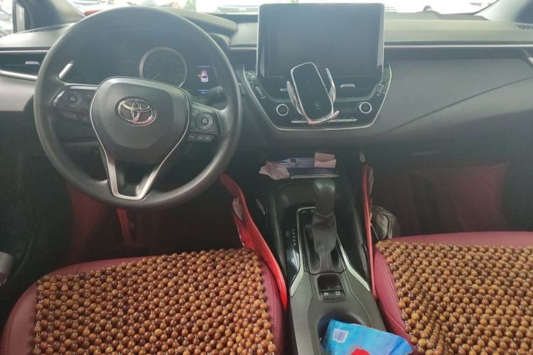 Used Toyota Levin 2019 Dual-Engine 1.8H E-CVT Sport Edition China VI Standard Center Console