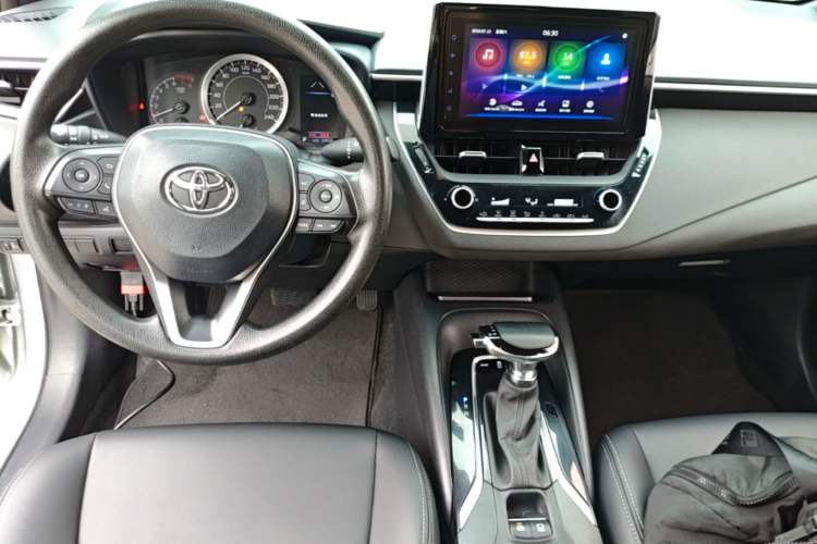 Used Toyota Levin 2019 185T CVT Luxury Edition China V Standard Center Console