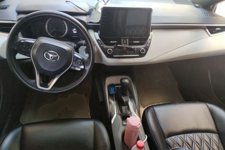 Used Toyota Levin 2019 Dual-Engine 1.8H E-CVT Sport Edition China VI Standard Center Console