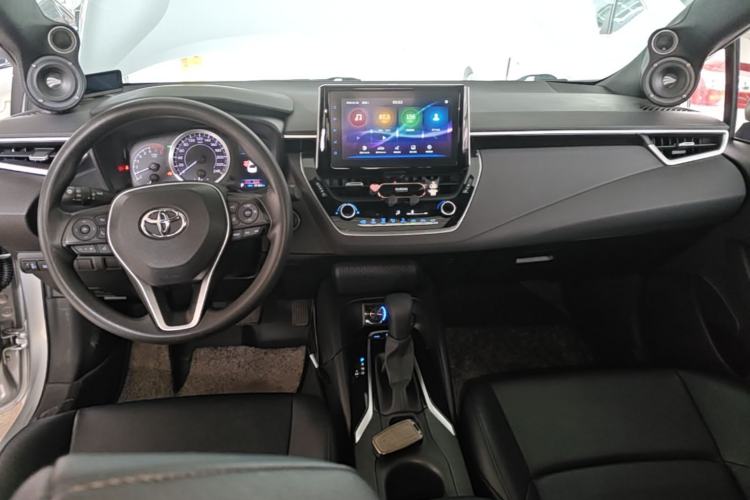 Used Toyota Levin 2019 185T CVT Luxury Edition China VI Standard Center Console
