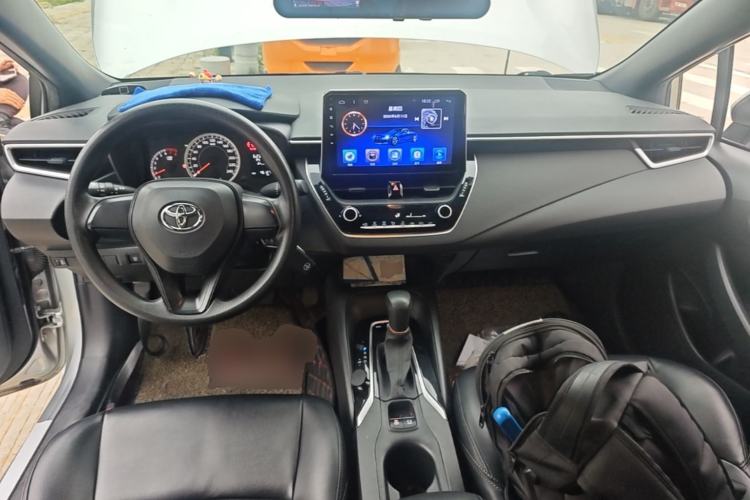 Used Toyota Levin 2019 185T CVT Entry-Level Version China VI Standard Center Console