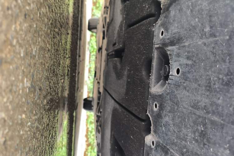 Used Toyota Levin 2019 Dual-Engine 1.8H E-CVT Luxury Edition China VI Standard Chassis Front