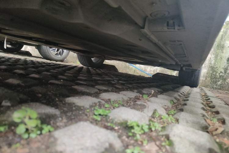 Used Toyota Levin 2019 Dual-Engine 1.8H E-CVT Sport Edition China VI Standard Chassis Front Left