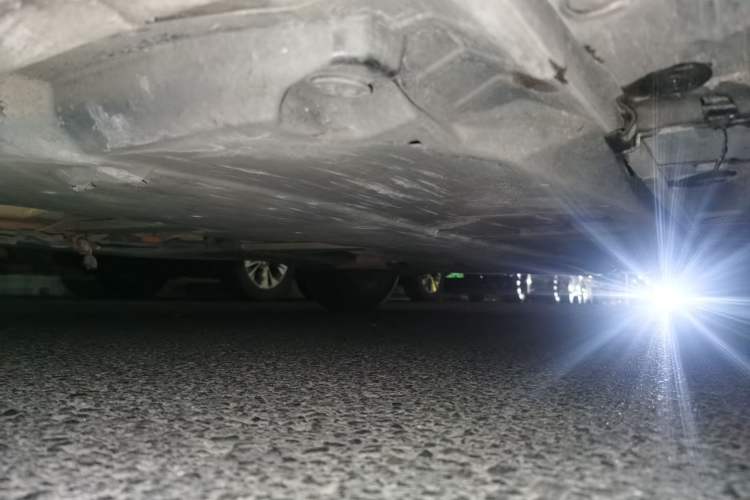 Used Toyota Levin 2019 Dual-Engine 1.8H E-CVT Luxury Edition China VI Standard Chassis Front Left