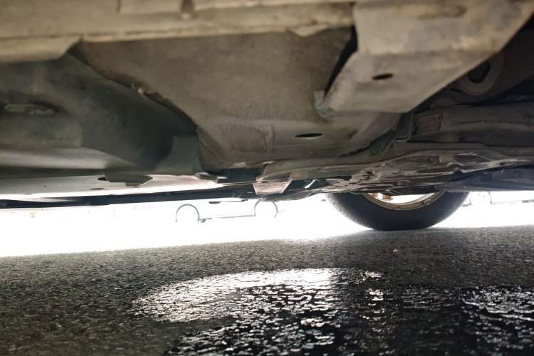 Used Toyota Levin 2019 Dual-Engine 1.8H E-CVT Entry-Level Model China VI Standard Chassis Front Right
