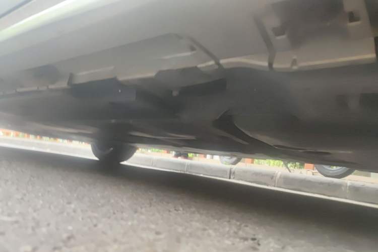 Used Toyota Levin 2019 Dual-Engine 1.8H E-CVT Sport Edition China VI Standard Chassis Rear Left