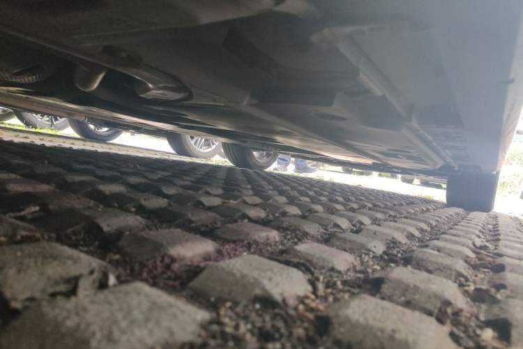 Used Toyota Levin 2019 Dual-Engine 1.8H E-CVT Sport Edition China VI Standard Chassis Rear Right