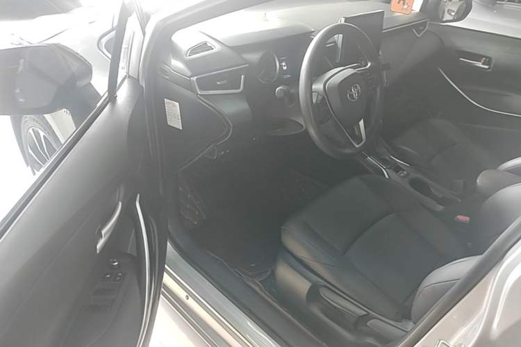 Used Toyota Levin 2019 Dual-Engine 1.8H E-CVT Sport Edition China VI Standard Driver Seat