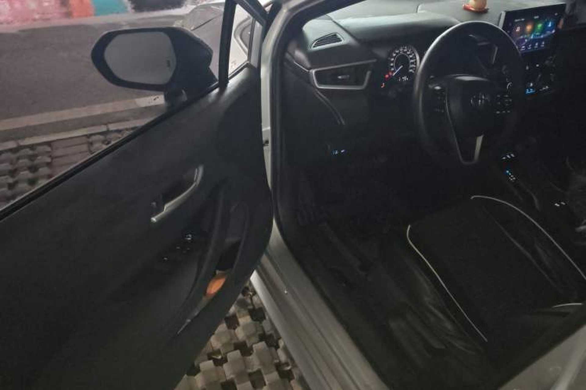 Used Toyota Levin 2019 185T CVT Luxury Edition China VI Standard Driver Seat
