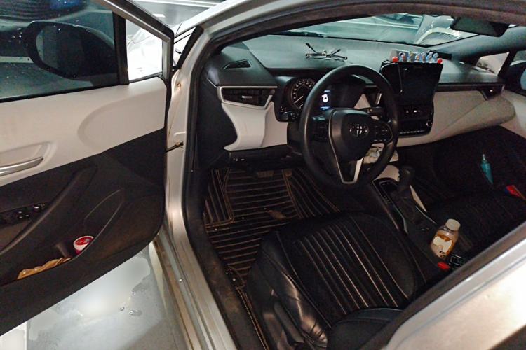 Used Toyota Levin 2019 185T CVT Luxury Edition China VI Standard Driver Seat