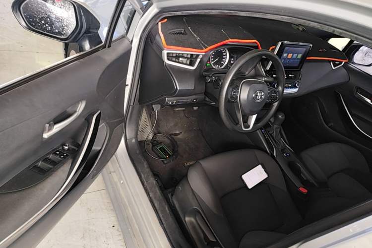 Used Toyota Levin 2019 Dual-Engine 1.8H E-CVT Luxury Edition China VI Standard Driver Seat
