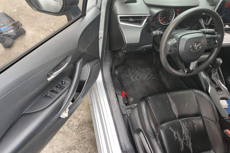 Used Toyota Levin 2019 185T CVT Entry-Level Version China VI Standard Driver Seat