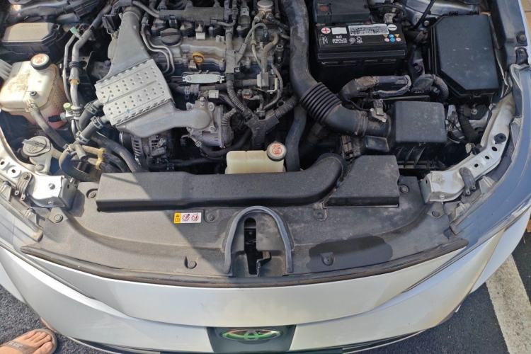 Used Toyota Levin 2019 185T CVT Entry-Level Version China VI Standard Engine Bay