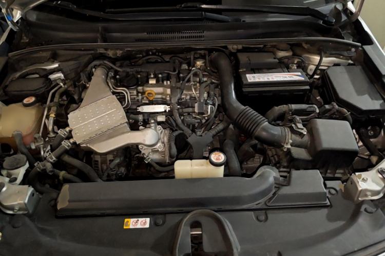 Used Toyota Levin 2019 185T CVT Entry-Level Version China VI Standard Engine Bay