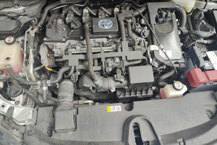 Used Toyota Levin 2019 Dual-Engine 1.8H E-CVT Sport Edition China VI Standard Engine Bay