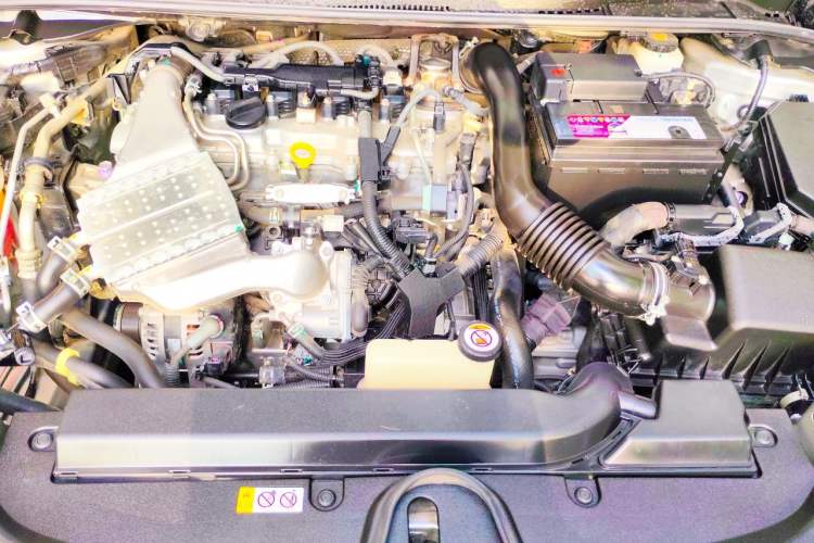 Used Toyota Levin 2019 185T CVT Sport Edition China VI Standard Engine Bay