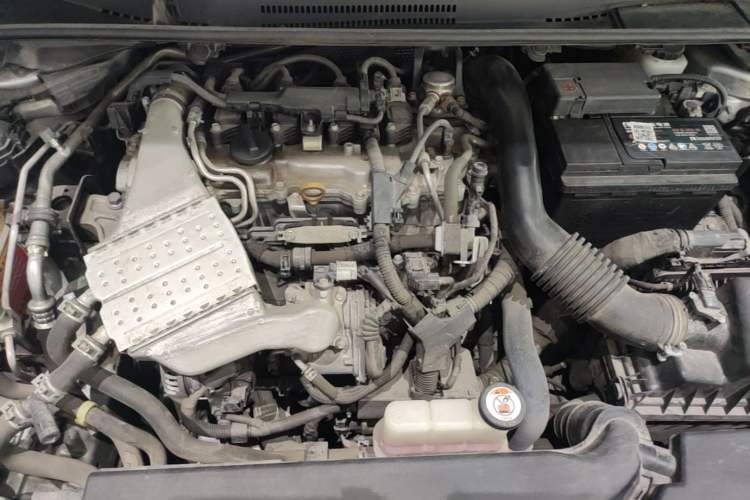 Used Toyota Levin 2019 185T CVT Luxury Edition China VI Standard Engine Bay