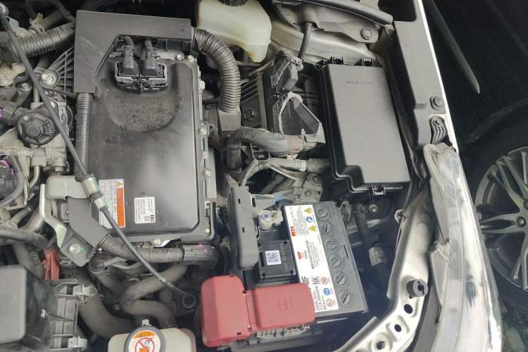 Used Toyota Levin 2019 Dual-Engine 1.8H E-CVT Sport Edition China VI Standard Engine Bay Left