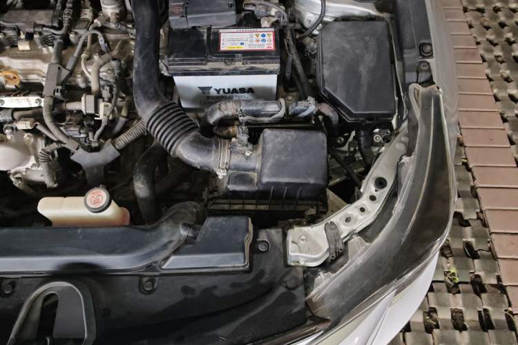 Used Toyota Levin 2019 185T CVT Luxury Edition China VI Standard Engine Bay Left