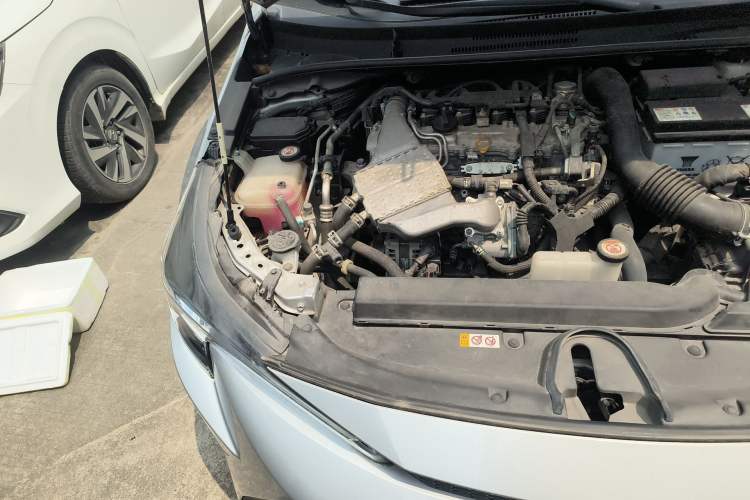 Used Toyota Levin 2019 185T CVT Entry-Level Version China VI Standard Engine Bay Right