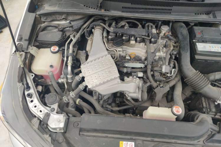 Used Toyota Levin 2019 185T CVT Sport Edition China VI Standard Engine Bay Right