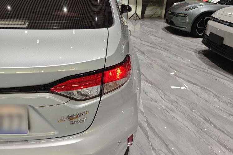 Used Toyota Levin 2019 185T CVT Luxury Edition China VI Standard Exterior 5