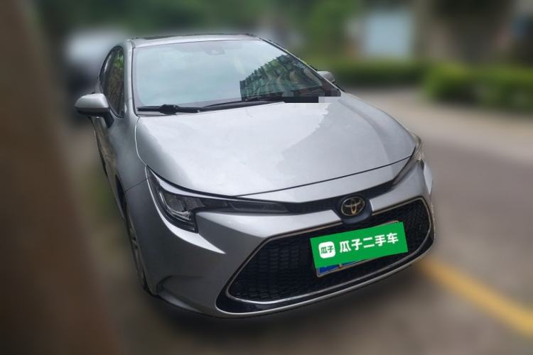Used Toyota Levin 2019 185T CVT Luxury Edition China VI Standard Front Right 45 Deg