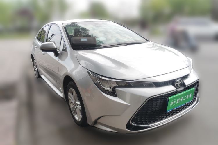Used Toyota Levin 2019 185T CVT Luxury Edition China VI Standard Front Right 45 Deg